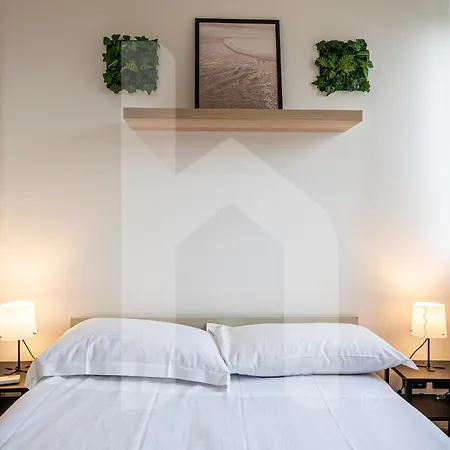 Homiday - - Elegant Apartment- 3 2 Bagni