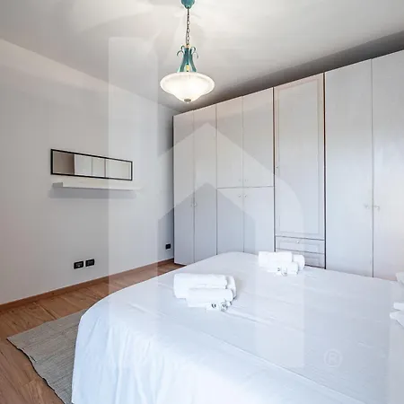 Homiday - - Elegant Apartment- 3 2 Bagni Pisa